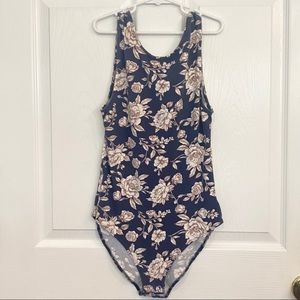 AMERICAN EAGLE• Women’s Floral One-Piece Tank Bodysuit Size - Small
